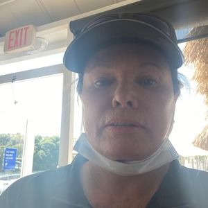 Meet your Posher, Cheryl